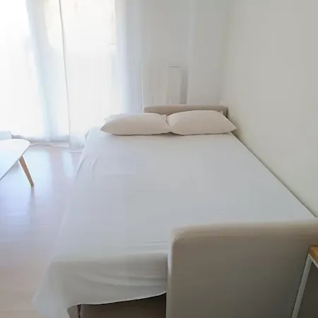 Moris Luxury 3 * סלוניקי