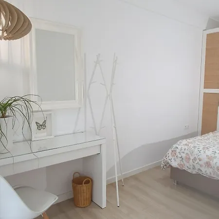 Pilea Luxury 3 *