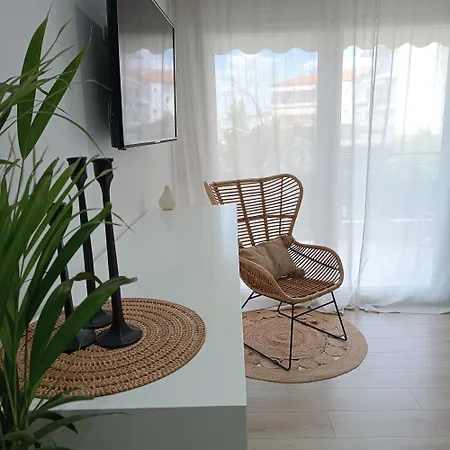 Moris Luxury 3 * Salonic